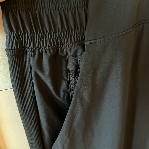 Athleta Brooklyn Jogger Black NWT size 26W - Picture 4 of 7